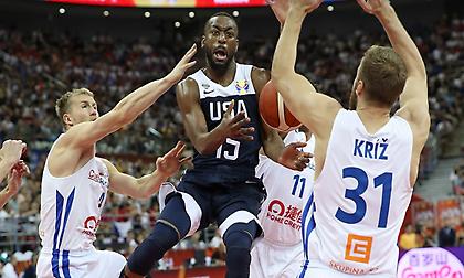 Ουόκερ: «Πολύ πιο σκληρά τα πράγματα εδώ σε σχέση με το NBA»