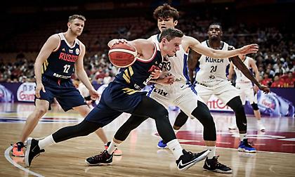 Έβγαλε την... υποχρέωση και γλυκοκοιτάζει την κορυφή του ομίλου η Ρωσία!