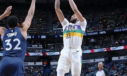 Άντονι Ντέιβις: Πίεσε υπέρ του Ντουάιτ Χάουαρντ κι είχε… λόγους