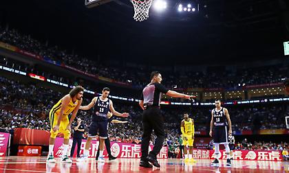 Αντικανονικό το διώξιμο του Καμπόκλο στη βολή του Σλούκα! (video)