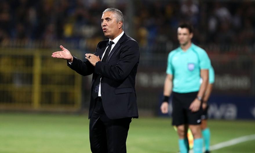 Παλαίμαχοι ΑΕΚ: «Δίπλα στον Κωστένογλου και στην ομάδα»