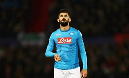 Νάπολι: Μέσα ο Χισάι, έξω ο Τονέλλι