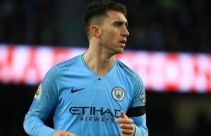 Χειρουργήθηκε στο γόνατο ο Λαπόρτ