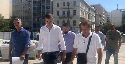 Στο εργοτάξιο της Ομόνοιας ο Μπακογιάννης - Επισπεύδονται τα έργα