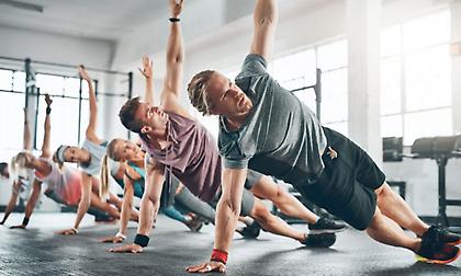 Συνδυασμός ασκήσεων για τέλειους κοιλιακούς