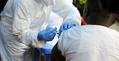 Όσοι επιβίωσαν από Έμπολα έχουν αυξημένο κίνδυνο θανάτου από νεφρική βλάβη