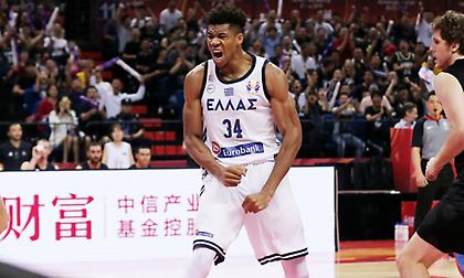 Με οδηγό τον Γιάννη και κατοστάρα στους «16» η Εθνική!