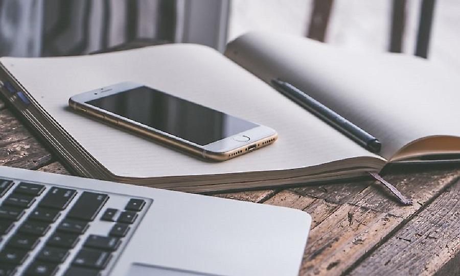 Κινητό τηλέφωνο: Αυτά είναι τα πέντε λάθη που κάνουμε όλοι όταν αγοράζουμε νέα συσκευή