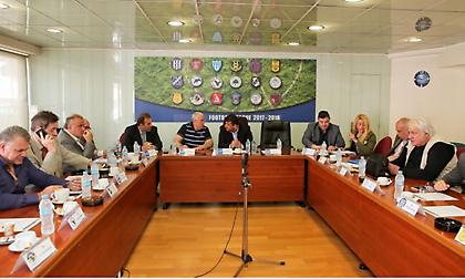 Την Τρίτη το ΔΣ για την έναρξη της Super League 2