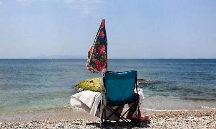 Παραλίες: Αλλάζουν όλα με τις ρυθμίσεις στις ομπρέλες και τον ελεύθερο χώρο