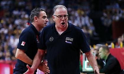 Σκουρτόπουλος: «Δεν είναι άτρωτοι οι Αμερικανοί»