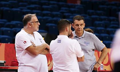 Ελευθεριάδης: «Να χαλάσουμε τον ρυθμό των Αμερικανών»