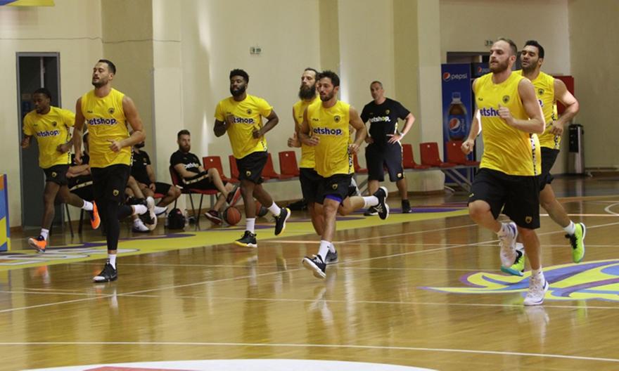 Οι αριθμοί στις φανέλες των παικτών της ΑΕΚ