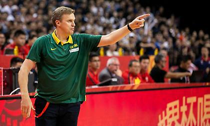 Φεύγει από τη Λιθουανία ο Αντομάιτις