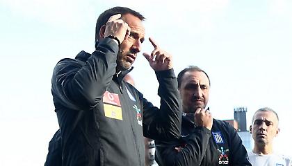 «Τελείωσε» παίκτες στα αποδυτήρια ο Φαν’τ Σιπ!