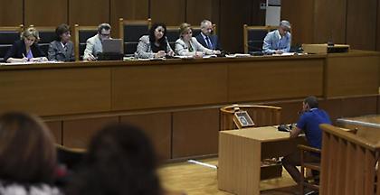 Δίκη Χρυσής Αυγής: Απολογούνται για τις επιθέσεις στους Αιγύπτιους ψαράδες