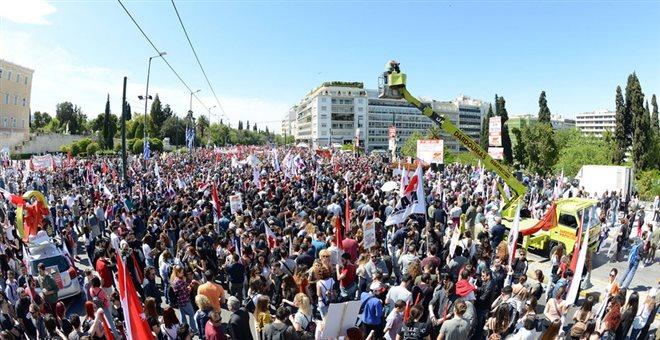 Σαρωτικές αλλαγές στα εργασιακά με νομοσχέδιο-«σκούπα»
