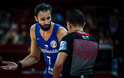 Χρούμπαν: «Η Ελλάδα έπαιζε καλύτερα χωρίς τον Γιάννη»