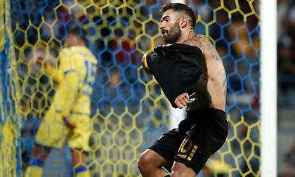 Όλη η αλήθεια για τη «φωτιά» που άναψε με τον Λιβάγια