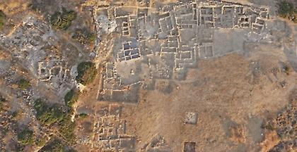 Στο φως νέα ευρήματα από την ανασκαφή Μινωικού νεκροταφείου στη Σητεία