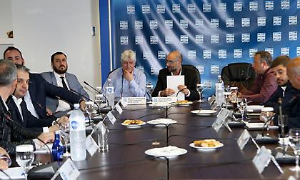 Συμβούλιο στην Λίγκα για τους αγωνιστικούς χώρους των γηπέδων
