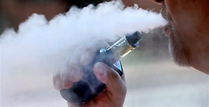Επιδημία; Και 6ος θάνατος στις ΗΠΑ που συνδέεται με το ηλεκτρονικό τσιγάρο