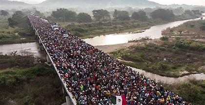 Ελ Σαλβαδόρ: Εκατοντάδες αστυνομικοί στα σύνορα για να εμποδίσουν μετανάστες