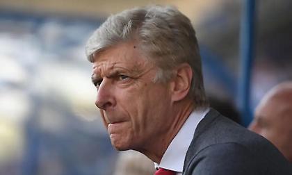 Βενγκέρ: «Οι νεαροί παίκτες της Γιουνάιτεντ δεν μπορούν να διεκδικήσουν το πρωτάθλημα»!