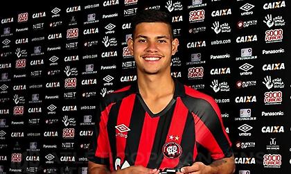 Ιταλική «μάχη» για τον Μπρούνο Γκιμαράες