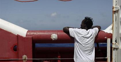 Η Ιταλία υποδέχθηκε 98 πρόσφυγες που απομακρύνθηκαν από τη Λιβύη