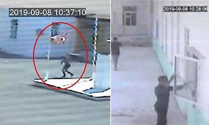 Κατεχόμενα: Η στιγμή που ο 16χρονος κατεβάζει την τουρκική σημαία σε σχολείο