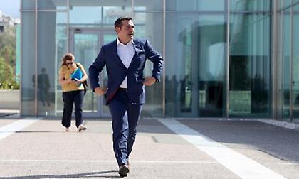 Τσίπρας: Η ατάκα για το φόρεμα της Νοτοπούλου και το αστείο για το Μετρό Θεσσαλονίκης