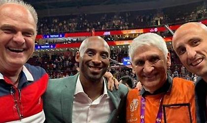 Η θρυλική φωτογραφία του Τζινόμπιλι με Γιαννάκη