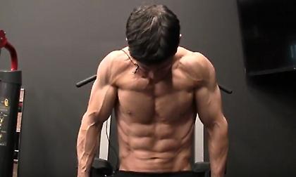 Η «Αγία Τριάδα» των ασκήσεων για τους κοιλιακούς (vid)