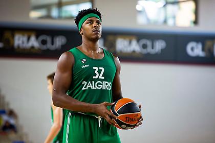 Νίκη με σούπερ ΛεΝτέι για Ζαλγκίρις