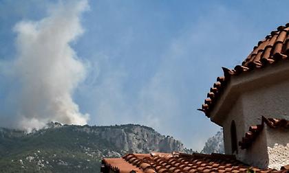 Βίντεο ντοκουμέντο: Έτσι ξεκίνησε η φωτιά στο Λουτράκι