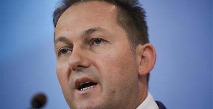 Πέτσας: Κουρασμένος ακόμα και στα ψέματα ο Τσίπρας