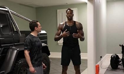 Ντουάιτ Χάουαρντ: Έχει μία μωβ Rolls Royce, γιατί του αρέσει ο… Thanos! (video)