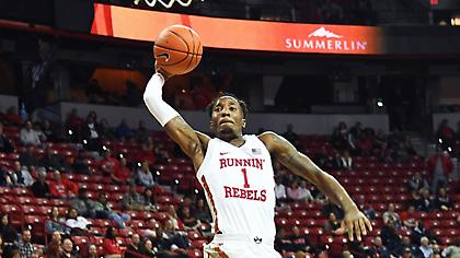 Στην Πολωνία ο αδερφός του Κλάιμπερν