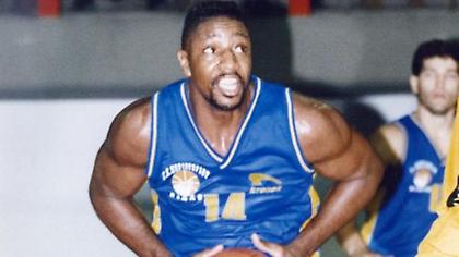 Το βίντεο του Περιστερίου για την μεγάλη επιστροφή του Όντι Νόρις