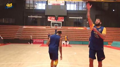 Προπονήθηκε για πρώτη φορά με την Γκραν Κανάρια ο Μπουρούσης (video)