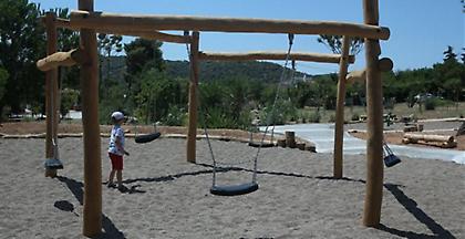 Κικίλιας στον ΣΚΑΪ: Αυστηρή απαγόρευση καπνίσματος και στις παιδικές χαρές