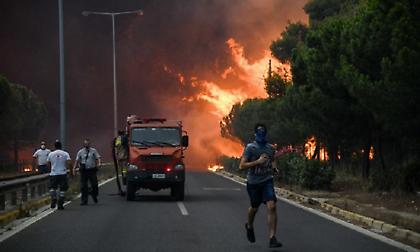 Μάτι: Μελέτη αναλύει τις συνθήκες που έκαναν ανεξέλεγκτη την πυρκαγιά
