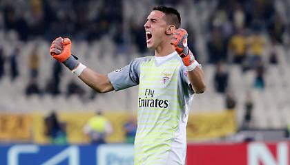 «Χτυπούν» το κεφάλι τους με Βλαχοδήμο!