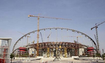Χιλιάδες εργάτες απλήρωτοι στις εργασίες για το Μουντιάλ στο Κατάρ, σύμφωνα με τη Διεθνή Αμνηστία
