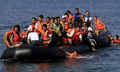 Προσφυγικό: Πάνω από 2.300 αφίξεις στα νησιά σε μια εβδομάδα – Έκτακτο ΚΥΣΕΑ το Σάββατο