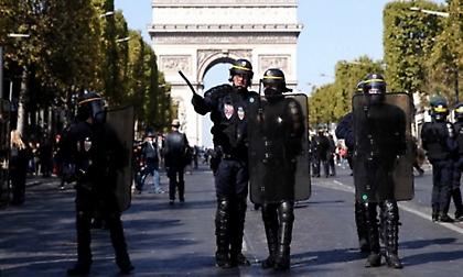 Παρίσι: Πάνω από 100 συλλήψεις διαδηλωτών των «κίτρινων γιλέκων»