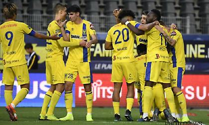 Μπλόκαρε την Σαρλερουά η Σιντ Τρούιντεν