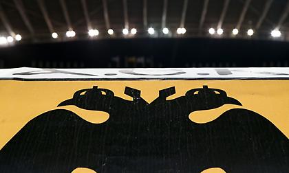 Σταθερή αλλά κρίσιμη η κατάσταση του οπαδού - Στο πλευρό του όλη η ΑΕΚ
