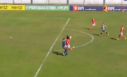 Γκολ... μαγεία από παίκτρια της Μπενφίκα (video)